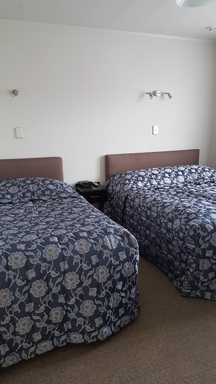Coachman Motel Тайхап Экстерьер фото