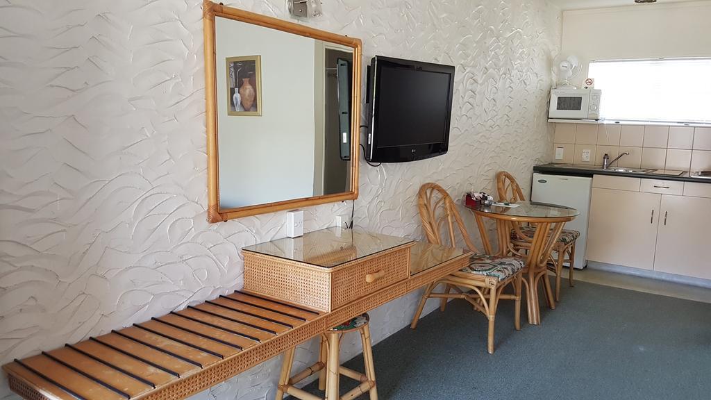 Coachman Motel Тайхап Экстерьер фото
